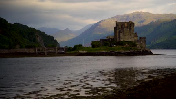 Eilean Donan castle Loch Duich Escocia - Imágenes, Vídeo