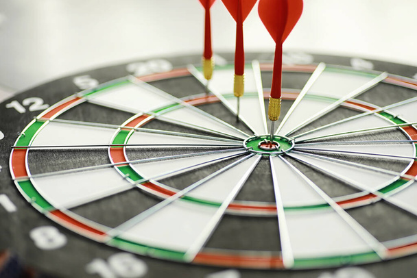 Darts. The dart for playing in the game board is stuck. Hit the sector in darts. The concept of successful strategy. - Foto, imagen