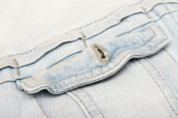 Bolso de jaqueta de jeans
 - Foto, Imagem