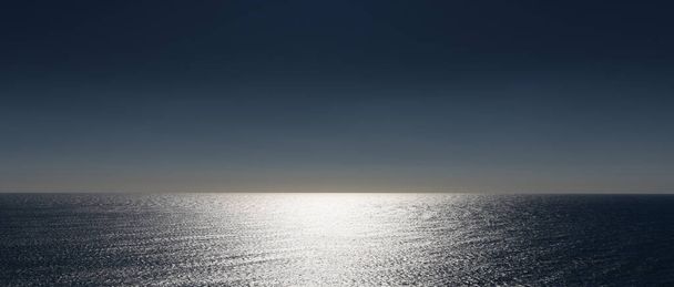 Güneş ışığı, turuncu ve mavi gökyüzü ile okyanus suyunun soyut bir arka plan görüntüsü - Fotoğraf, Görsel