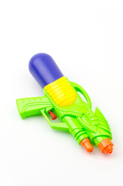 Pistola de juguete de agua aislado fondo blanco
 - Foto, Imagen
