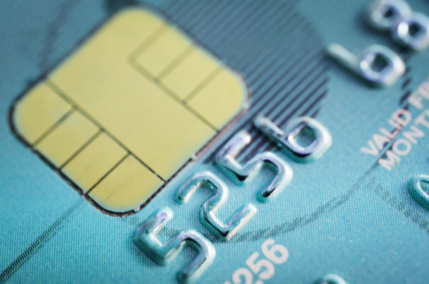 Tiro macro de baja tecla con tarjeta de crédito antigua
. - Foto, imagen