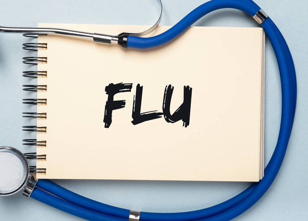 Flu word diagnosis on paper. Medical concept - Фото, изображение