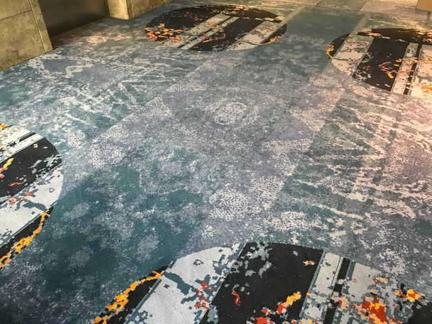 ковровое покрытие для лифтового вестибюля пятизвездочного банкетного зала отеля - Фото, изображение