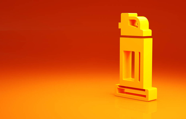 Icône de pulvérisation de poivre jaune isolée sur fond orange. Gaz OC. Capsicum aérosol d'autodéfense. Concept de minimalisme. Illustration 3D rendu 3D - Photo, image