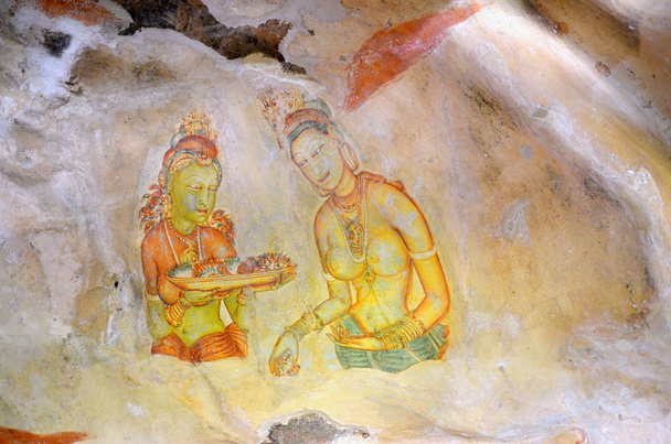 Sigiriya doncella con flujos de pintura en la pared
 - Foto, Imagen