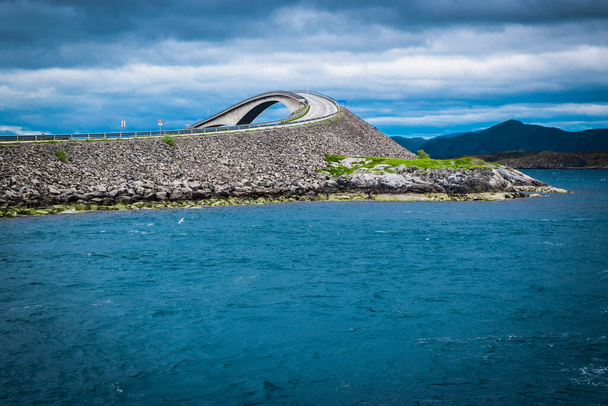 Storseisundet Bridge (Storseisundbrua) is the  most famous and longest of the eight bridges that make up Atlantic Ocean Road. It is one of the country's official national tourist routes of Norway. - Fotó, kép