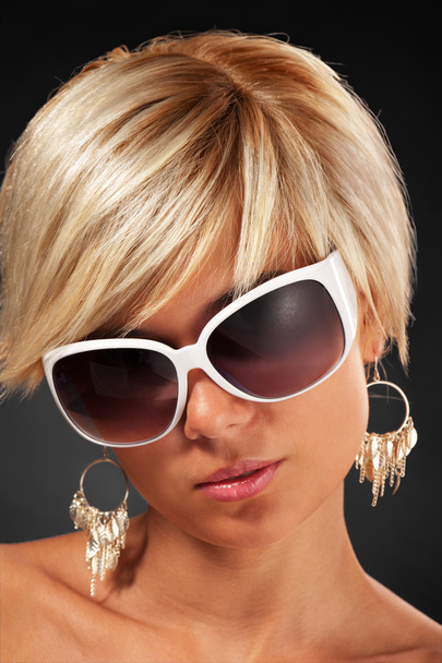 Woman in sunglasses - 写真・画像