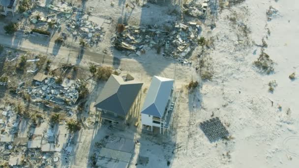 Proprietà vista aerea che è sopravvissuto uragano Michael Florida - Filmati, video