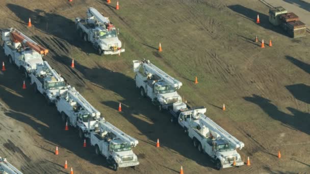 Aerea servizio di utilità uragano deposito camion di emergenza Florida - Filmati, video