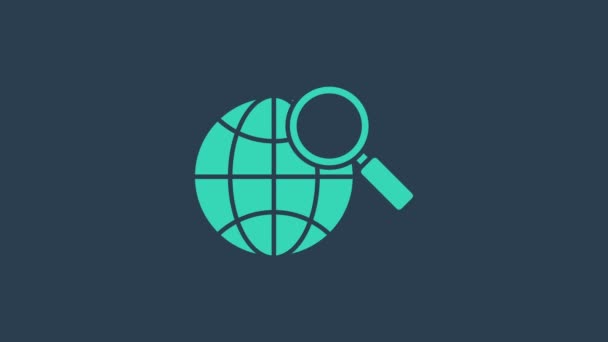 Türkis Lupe mit Globus-Symbol isoliert auf blauem Hintergrund. Die Analyse der Welt. Globales Suchzeichen. 4K Video Motion Grafik Animation - Filmmaterial, Video