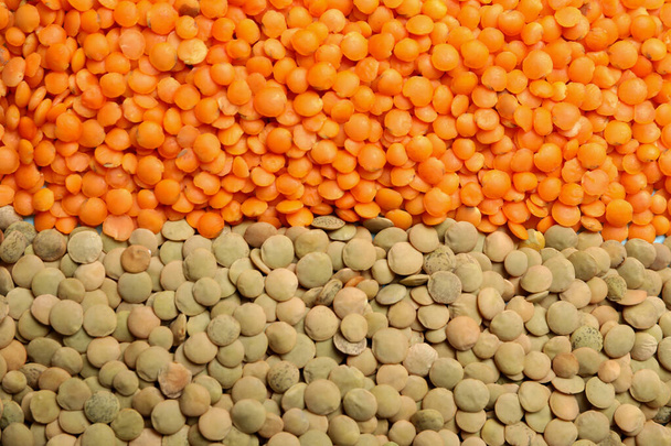 Two types of uncooked legumes on whole background - Photo, Image