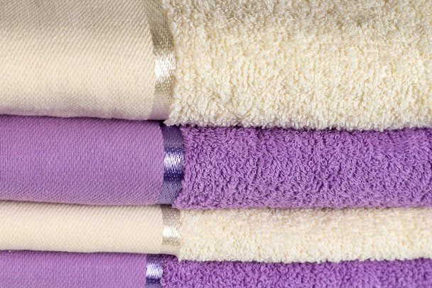 Empilhados toalhas de spa coloridas textura. - Foto, Imagem