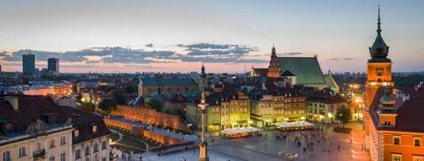 Varsovan vanhan kaupungin panoraama
 - Valokuva, kuva