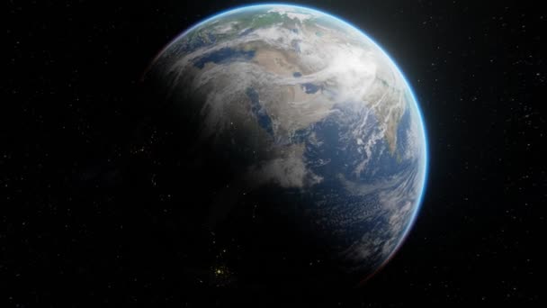 Rolling shot van de aarde uit de ruimte half verlicht door de zon in 4k beeldmateriaal - Video