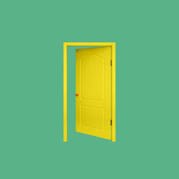 Мебель - Желтая внутри открытой двери в оранжевой ручке изолированы на зеленом фоне. - Фото, изображение