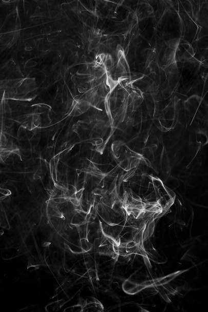 Černobílé abstraktní světlo kouř pozadí - Fotografie, Obrázek