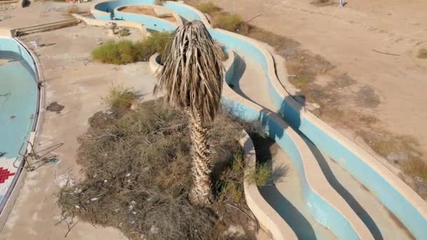 Zamknięty Opuszczony park wodny Widok z lotu ptaka, Morze Martwe, Izraelska Wizja Od Izraela Odzież od 20 lat park wodny, Widok na Drone  - Materiał filmowy, wideo