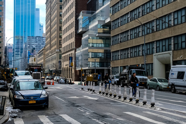 New York City Manhattan street panorama with yellow New York City taxi cabs on the streets. Manhattan, New York. - Foto, Imagem
