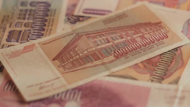 旧ユーゴスラビアの10億ディナール高インフレ期からの紙幣1990年代 - 映像、動画