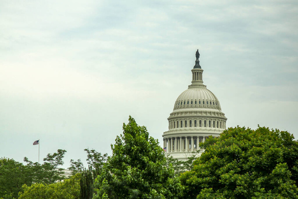 Budynek Kongresu Stanów Zjednoczonych jest przełomowy i sławny w DC, USA - Zdjęcie, obraz