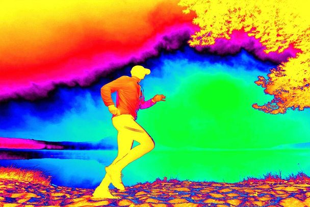 Sportovec běží ve vodě podél písečné pláže tropického zálivu. Gama radiační spektrum v simulátoru.   - Fotografie, Obrázek