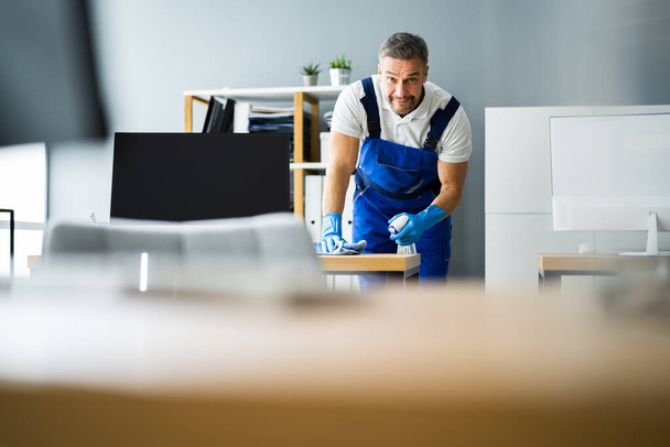Professional Workplace Janitor Service. Office Desk Cleaning - Valokuva, kuva
