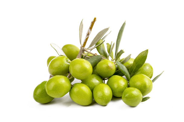 Zielone oliwki izolowane na białym tle - Zdjęcie, obraz