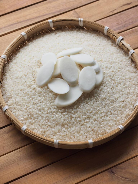 Cucina tradizionale coreana Bar torta di riso e riso bianco - Foto, immagini