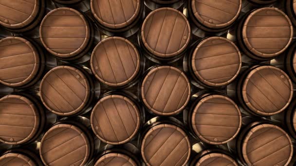 Velhos barris de madeira de vinho, uísque e cerveja alcoólica no porão escuro - Filmagem, Vídeo