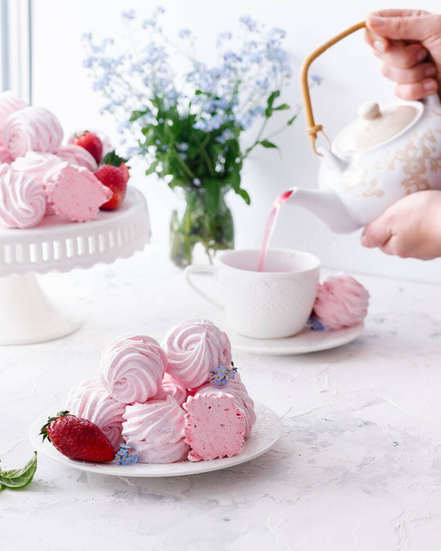 Homemade berry marshmallow (Zephyr), selective focus  - Zdjęcie, obraz