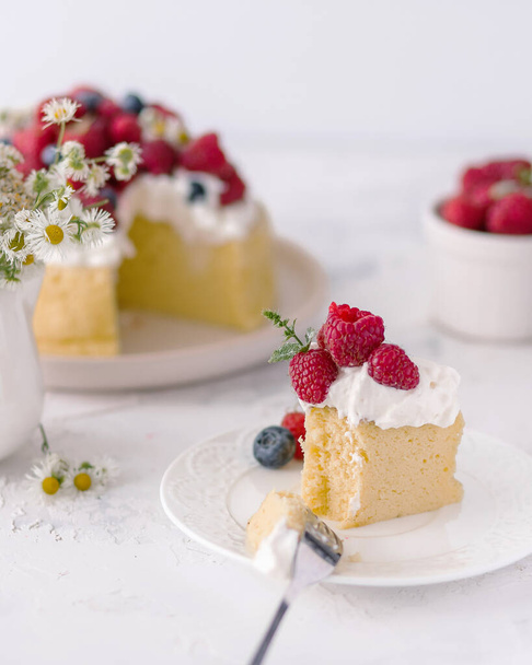 Japanese cheese cake with strawberry and berries ,food concept background, homemade, cream - Φωτογραφία, εικόνα
