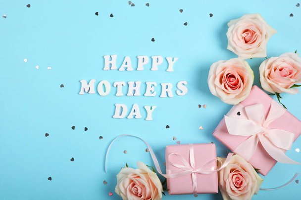 beautiful mothers day background on colored background with place for text - Zdjęcie, obraz
