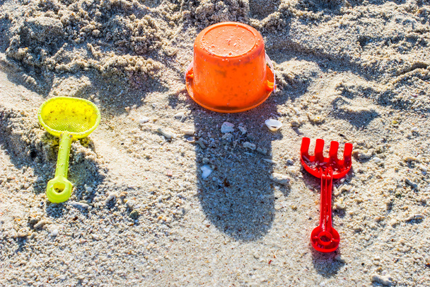 toys for childrens sandboxes against the sea and the beach - Фото, зображення