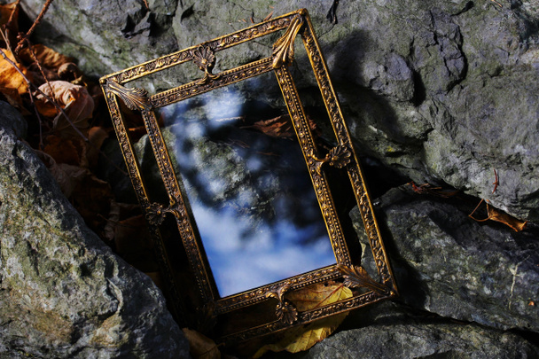 O Espelho Encantado. Um espelho mágico para sonhos - Foto, Imagem