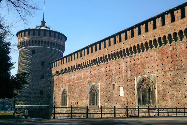 Sforzan linna Milanossa, Lombardiassa. Italian maamerkki - Valokuva, kuva