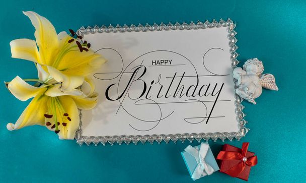 postcard , Internet banner , flat lay with a birthday greeting, with the inscription - happy birthday - Φωτογραφία, εικόνα