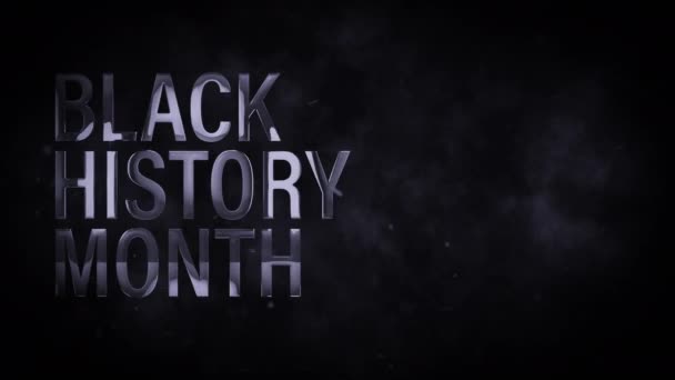Black History Month 3D Срібний текст анімації з димовою хмарою і літаючими частинками на чорному тлі з копіювальним простором. 4K 3D рендеринг безшовна петля для Black History Mont кінематографічна назва intro. - Кадри, відео