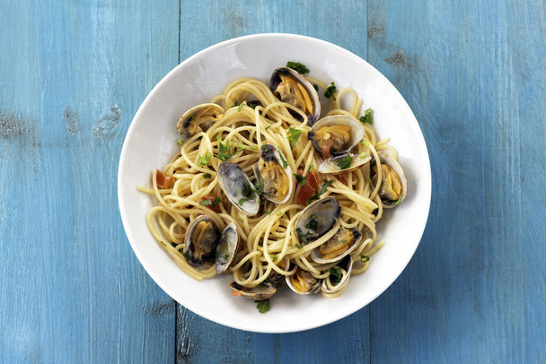 delicious pasta with clams - Foto, Imagem