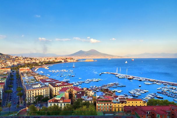 Nápoles, Itália
 - Foto, Imagem