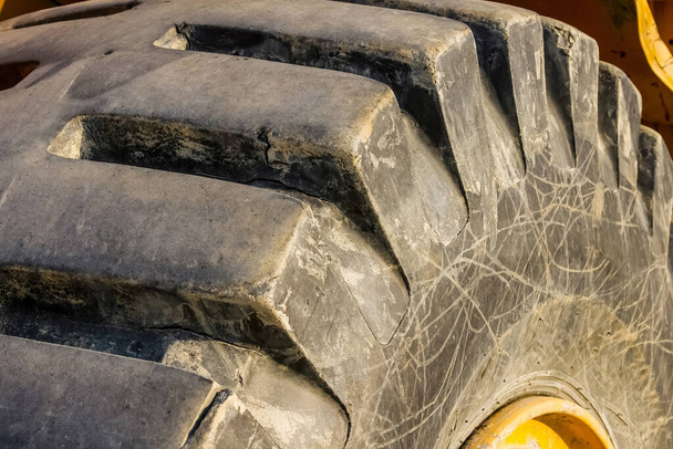 A closeup of the wheel of a tractor - Fotoğraf, Görsel