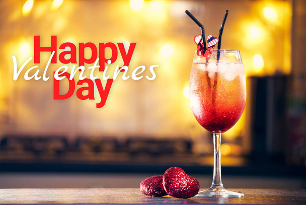 Happy Valentinstag Konzept, Bar-Cocktails kopieren Raum - Foto, Bild