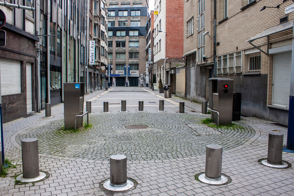 Street in diamond district in Antwerp - Foto, imagen