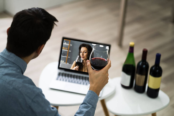 Virtual Wine Tasting Event Party On Laptop - Фото, изображение