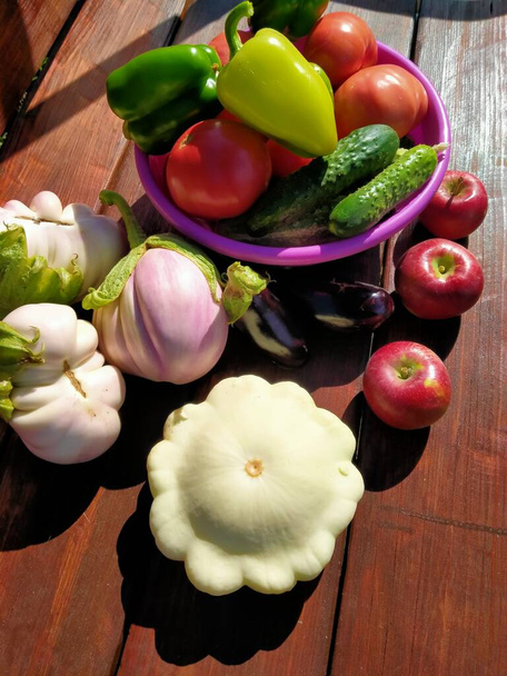 Gemüse aus dem Garten - Foto, Bild