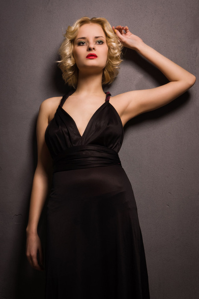 Beauty blonde in retro style - Valokuva, kuva