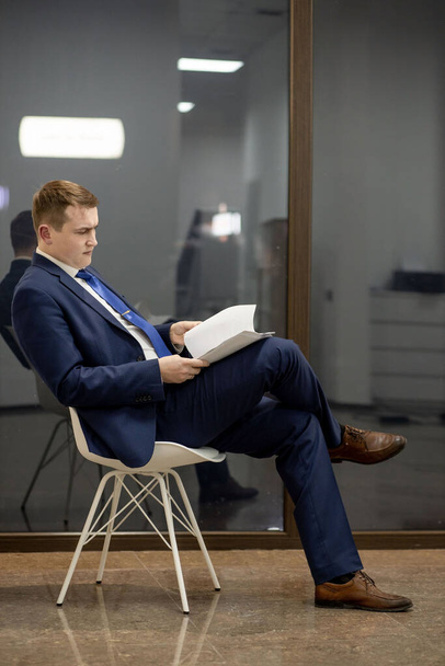 Workplace attorney success collar executive notary broker lawyer people corporate concept. Concentrated serious handsome pensive smart clever broker realtor recruiter using netbook at work. - Valokuva, kuva