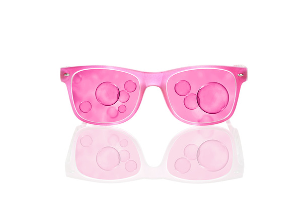 Ver el mundo a través de gafas de color rosa
. - Foto, Imagen