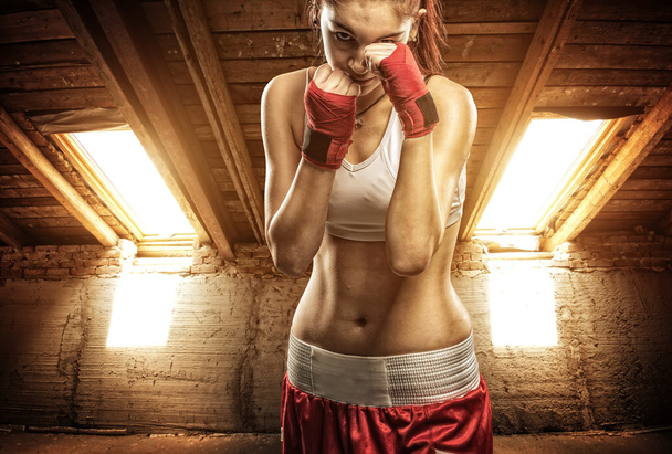 Woman boxing - Photo, Image