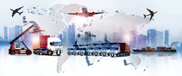 Die weltweite Logistik, gibt es Weltkarte mit logistischen Netzwerkverteilung im Hintergrund und Logistik Industrial Container Cargo Frachtschiff für das Konzept der schnellen oder sofortigen Schifffahrt - Foto, Bild